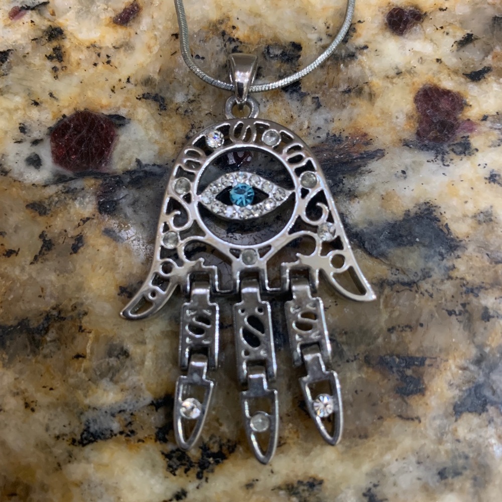 Hamsa Jewelry BNWOT